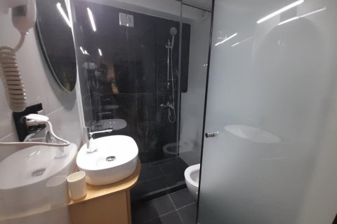 800m² Building in Thessaloniki, Greece No. 107414 4