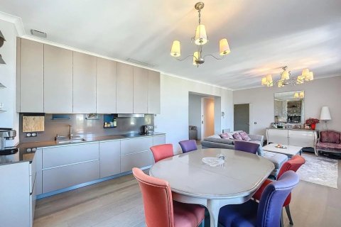 3 bedrooms Apartment in Antibes, France No. 75902 3