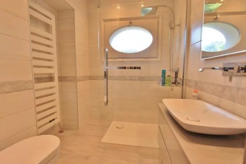 3 bedrooms Apartment in Antibes, France No. 75902 11