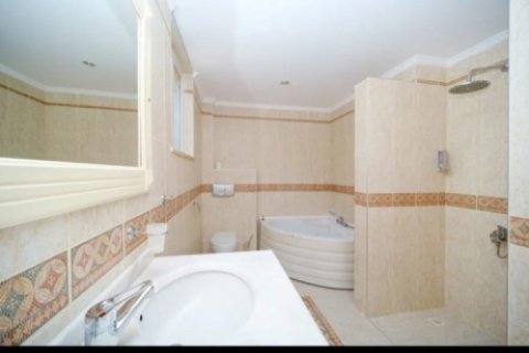 4 bedrooms Villa in Lien Chieu, Vietnam No. 14600 11