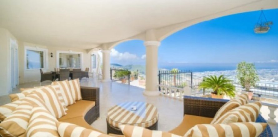 4 bedrooms Villa in Lien Chieu, Vietnam No. 14600