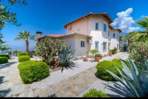 4 bedrooms Villa in Lien Chieu, Vietnam No. 14600 9