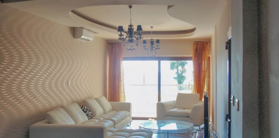 2 bedrooms Apartment in Limassol, Cyprus No. 105636