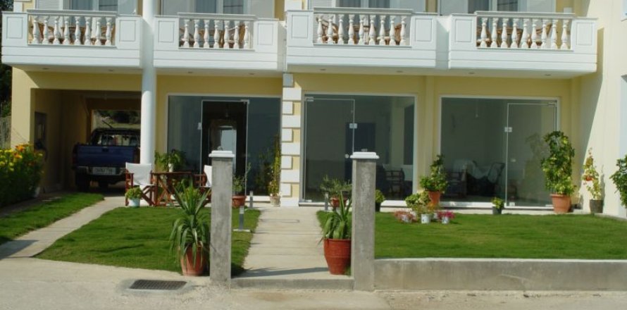 1080m² Hotel in Euboea, Greece No. 58613