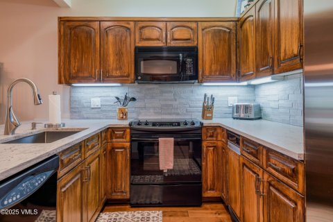 2 bedrooms Condo  in Beaver Creek, USA No. 81934 3