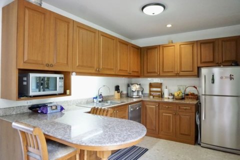 4 bedrooms House in Chiang Mai, Thailand No. 1495 11