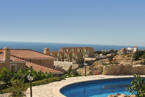 3 rooms Villa in Paphos, Cyprus No. 105225 5