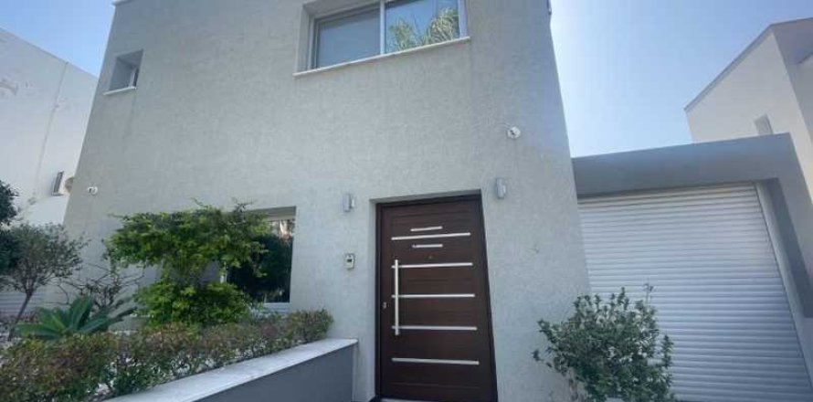 Дом с 3 спальнями в Агиос Афанасиос, Кипр №101329