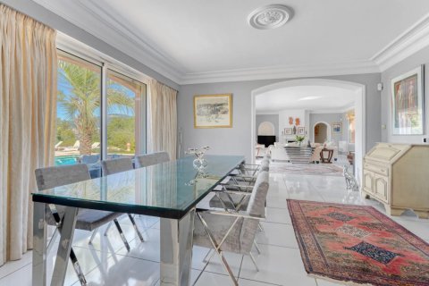 Вилла с 5 спальнями в Муан-Сарту, Франция №71292 9