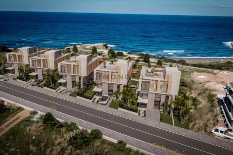 4 bedrooms Villa in Dinh Trung, Vietnam No. 117968 1