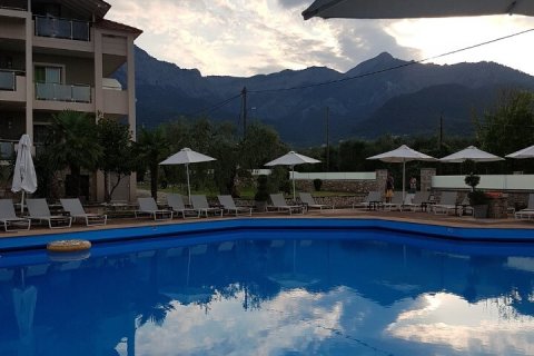 Отель, гостиница с 41 комнатой в Тасос, Греция №109238 4