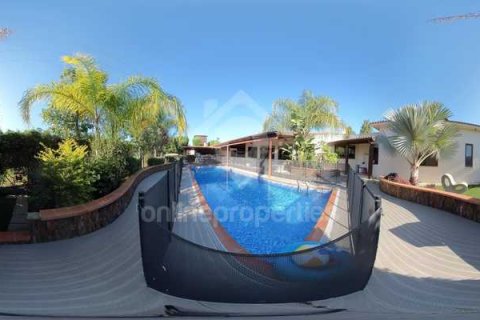 5 chambres House à Ergates, Cyprus No. 80049 14