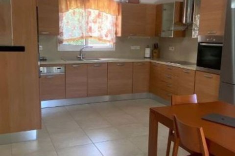 3 bedrooms Villa in Agios Tychonas, Cyprus No. 75070 13