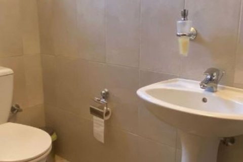 3 bedrooms Villa in Agios Tychonas, Cyprus No. 75070 16