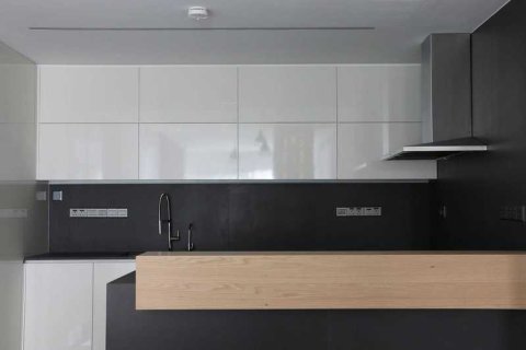 3 bedrooms Apartment in Germasogeia, Cyprus No. 32925 5