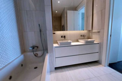 2 bedrooms Apartment in Limassol, Cyprus No. 78073 12