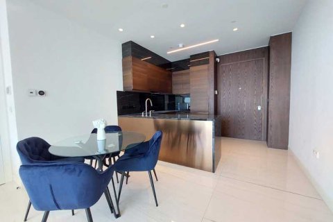 2 bedrooms Apartment in Limassol, Cyprus No. 78073 4