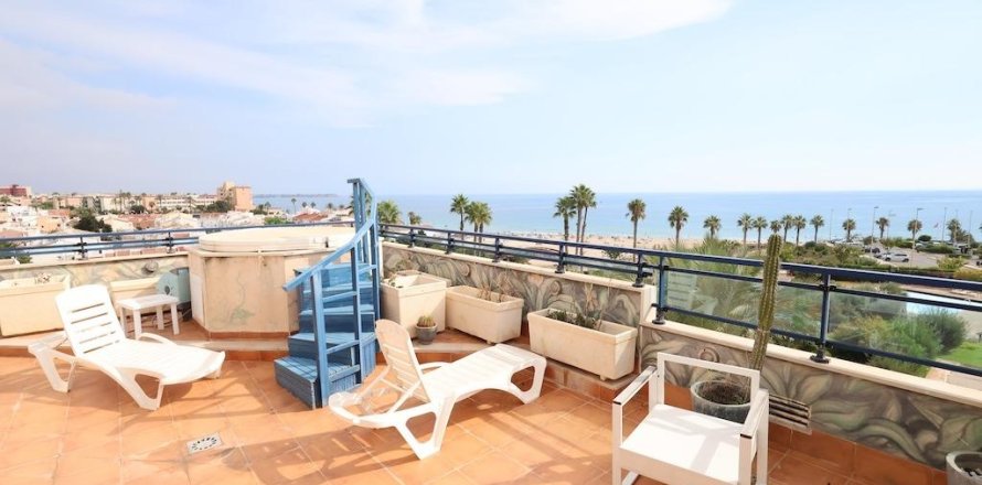 3 dormitorios Penthouse en Thuy Tay, Vietnam No. 112971