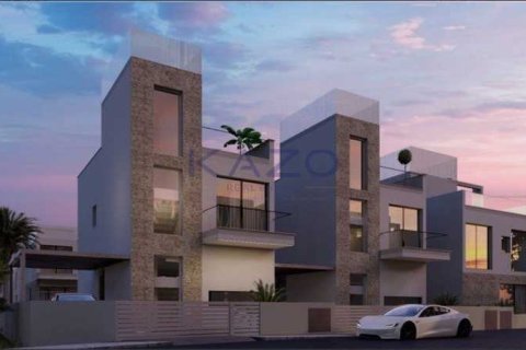 4 bedrooms House in Germasogeia, Cyprus No. 62584 1