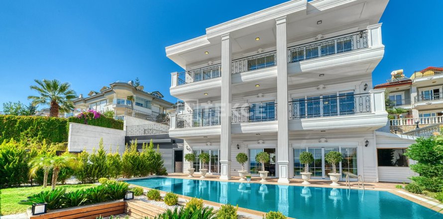 5 chambres Villa à Alanya, Turkey No. 120600