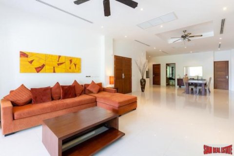 2 bedrooms Apartment in Kamala, Thailand No. 96160 12
