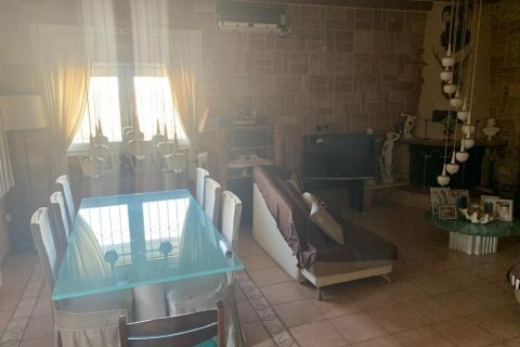 3 bedrooms House in Thessaloniki, Greece No. 56678 7