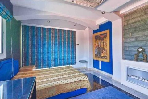 Дом с 4 спальнями в Агиос Тихонас, Кипр №31093 1