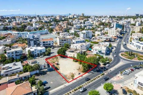 Commercial property in Aglantzia, Cyprus No. 64494 1