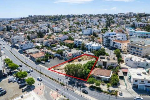 Commercial property in Aglantzia, Cyprus No. 64494 3