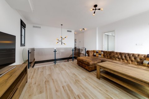 210m² Villa in Hai Bac, Vietnam No. 92230 23