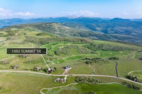 6 bedrooms House in Edwards, USA No. 79981 14