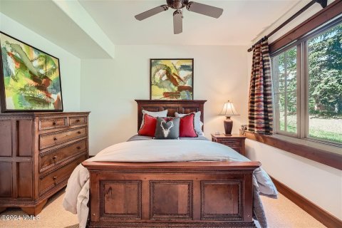 6 bedrooms House in Edwards, USA No. 79981 28