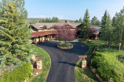 6 bedrooms House in Edwards, USA No. 79981 8