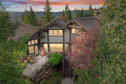 6 bedrooms House in Edwards, USA No. 79981 13