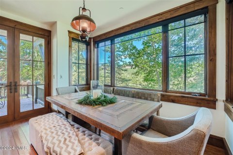 6 bedrooms House in Edwards, USA No. 79981 25