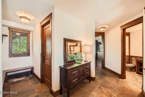 6 bedrooms House in Edwards, USA No. 79981 21