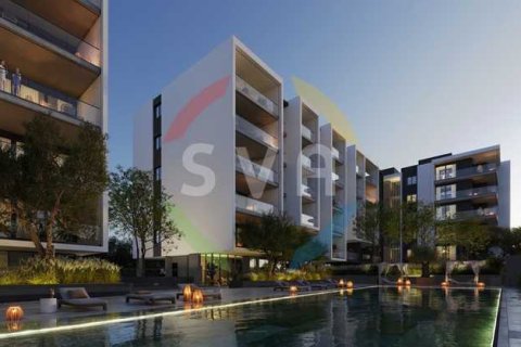 3 bedrooms Apartment in Limassol, Cyprus No. 82122 7