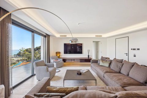 3 bedrooms Apartment in Cap-d'Ail, France No. 99816 3