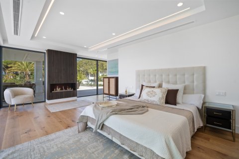 4 bedrooms Villa in Gia Huynh, Vietnam No. 27069 9