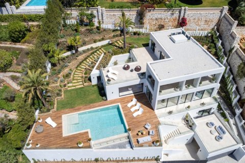 4 bedrooms Villa in Rio Real, Spain No. 27069
