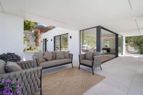 4 bedrooms Villa in Gia Huynh, Vietnam No. 27069 13