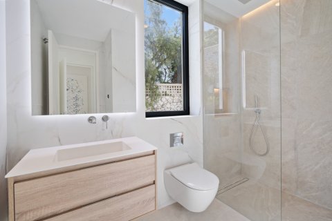 4 bedrooms Villa in Gia Huynh, Vietnam No. 27069 28