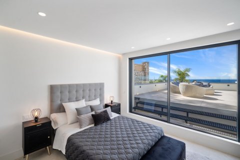 4 bedrooms Villa in Gia Huynh, Vietnam No. 27069 4