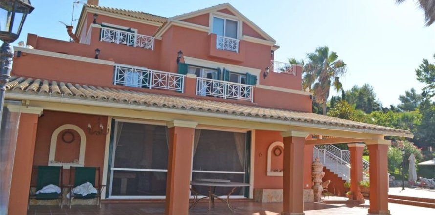 11 bedrooms Villa in Zakynthos, Greece No. 49124