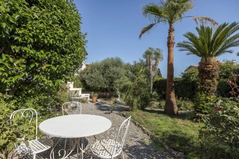 Дом с 6 спальнями в Канны, Франция №67999 3