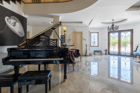 4 bedrooms Villa in Souni–Zanatzia, Cyprus No. 73332 8