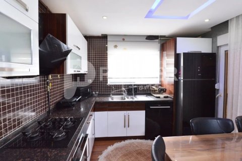 5 rooms Apartment in Thanh Khe, Vietnam No. 12623 1