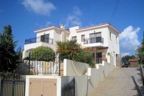 3 bedrooms House in Pissouri, Cyprus No. 71643 14
