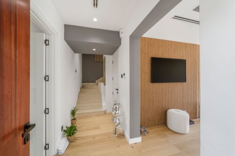 3 bedrooms Townhouse in Ngoc Tao, Vietnam No. 93829 13