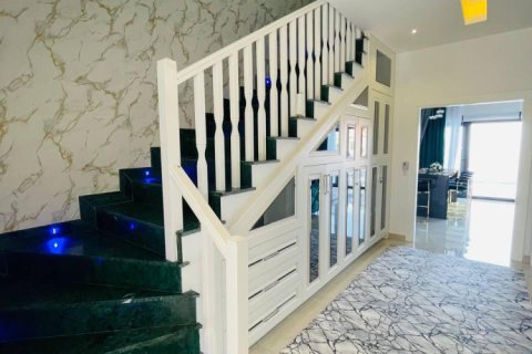 3 dormitorios Villa en Lien Chieu, Vietnam No. 16528 9